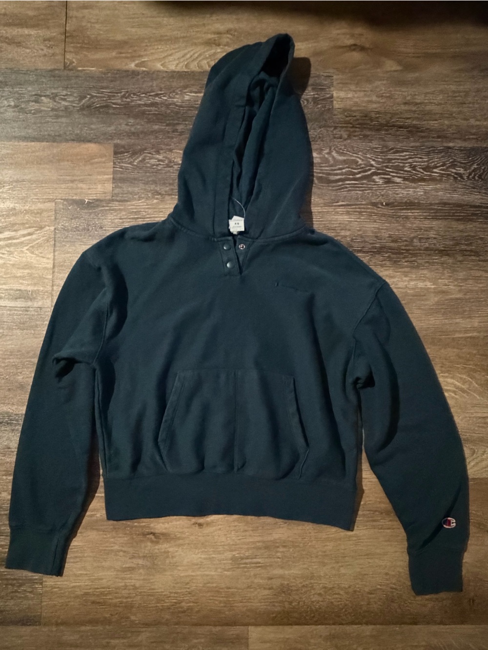 Champion Cropped Women's Green Hoodie Sweatshirt with Front Pocket